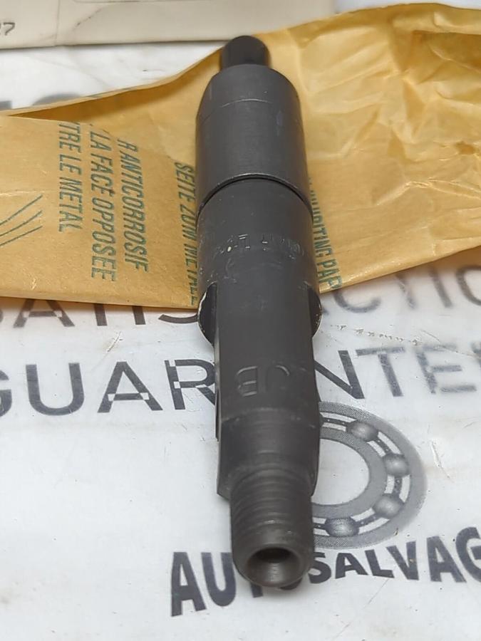 HYSTER,1306132,ATOMISER FUEL INJECTOR NEW