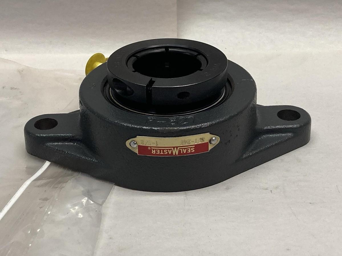SealMaster,SFT-24T,Flange Bearing 1-1/2 Inch