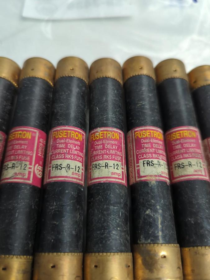 Used COOPER BUSSMANN,FRS-R-12,FUSETRON 12 AMP FUSE LOT OF 9 PRE-OWNED