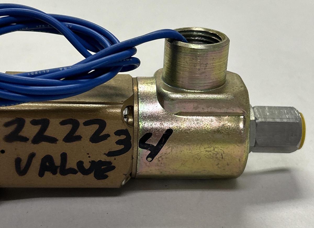 VERSA,TGS-3322-H-S-3TC-210,VALVE 120V NOS