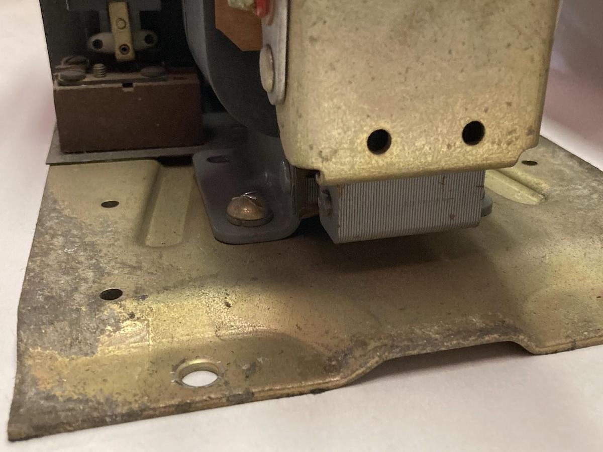 Used Square D,8903 QG-2,Lighting Contactor Ser A 100A