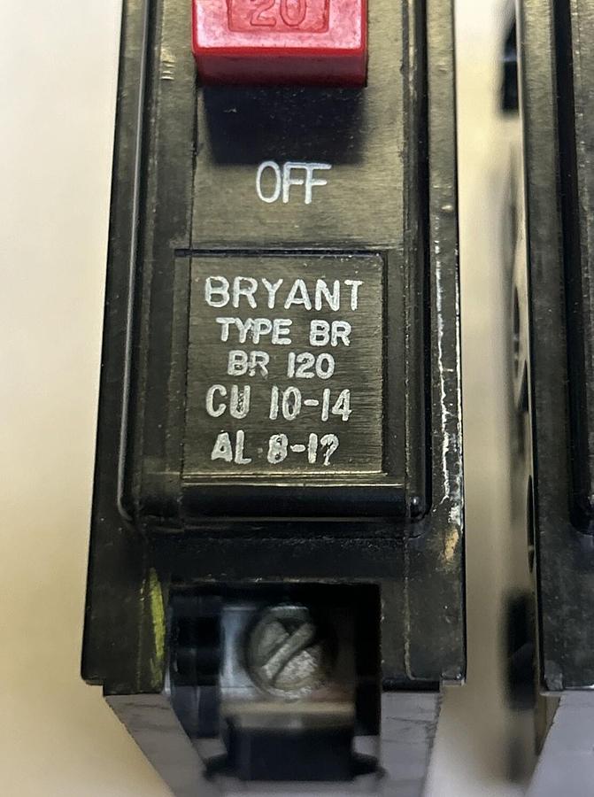 Used BRYANT,BR120,CIRCUIT BREAKER 20A 120/240V 1P LOT OF 3