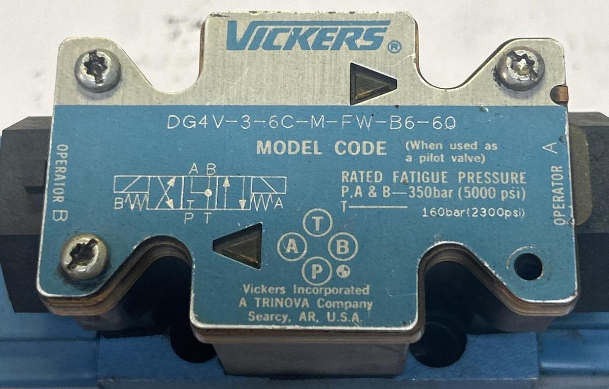 Used VICKERS,DG4V-3-6C-M-FW-B6-60,DIRECTIONAL CONTROL VALVE