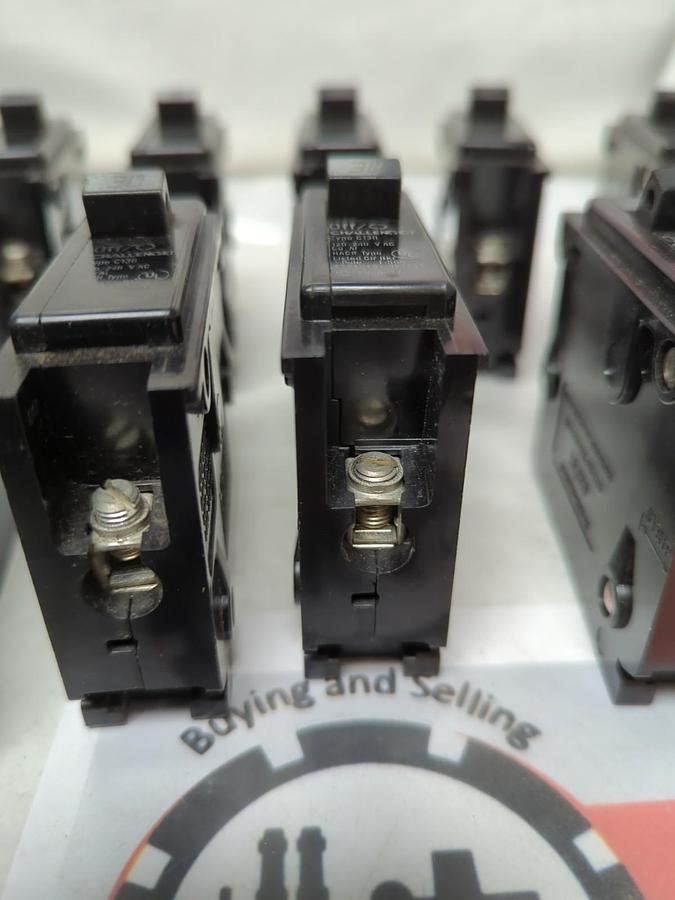 Used CHALLENGER,C130,CIRCUIT BREAKER 30 AMP 1-POLE LOT OF 10 PRE-OWNED