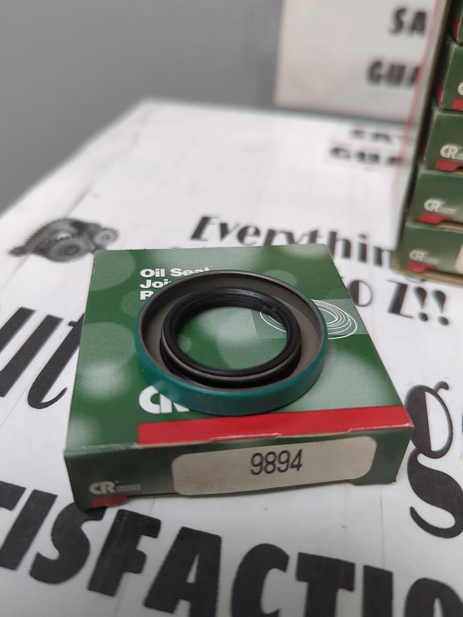 CHICAGO RAWHIDE,9894,OIL SEALS LOT OF 10 NOS