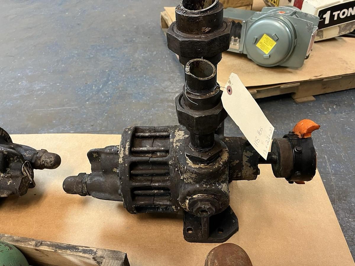 Used ROPER,2-F-20,HYDRAULIC GEAR PUMP TYPE 27