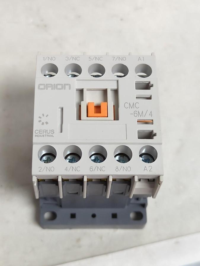 CERUS/ORION,CMC-6M/4,MINI CONTACTOR/RELAY AC240V 50/60HZ NOS