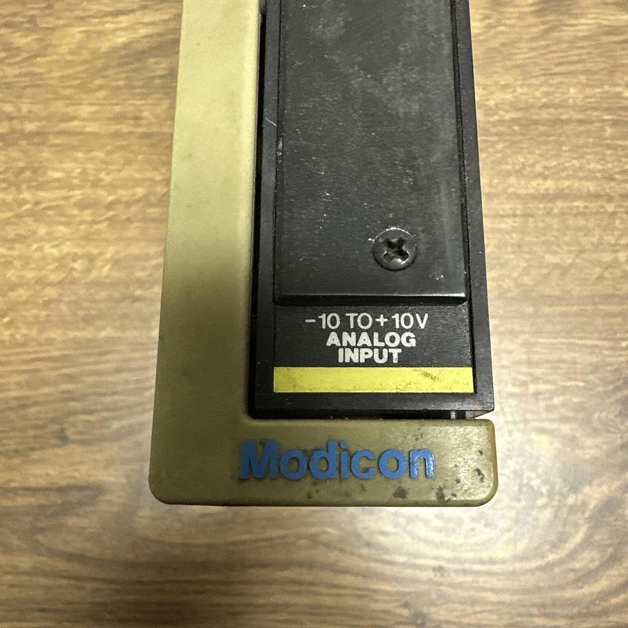 Used Gould,B873-011,Analog Input Module