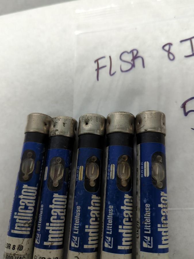 Used LITTELFUSE,FLSR 8ID,INDICATOR 8 AMP FUSE LOT OF 5 PRE-OWNED