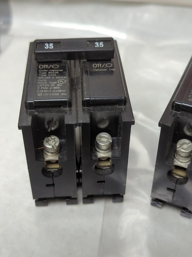 Used CUTLER-HAMMER,BR235,CIRCUIT BREAKER 2-POLE 35 AMP LOT OF 2 PRE-OWNED