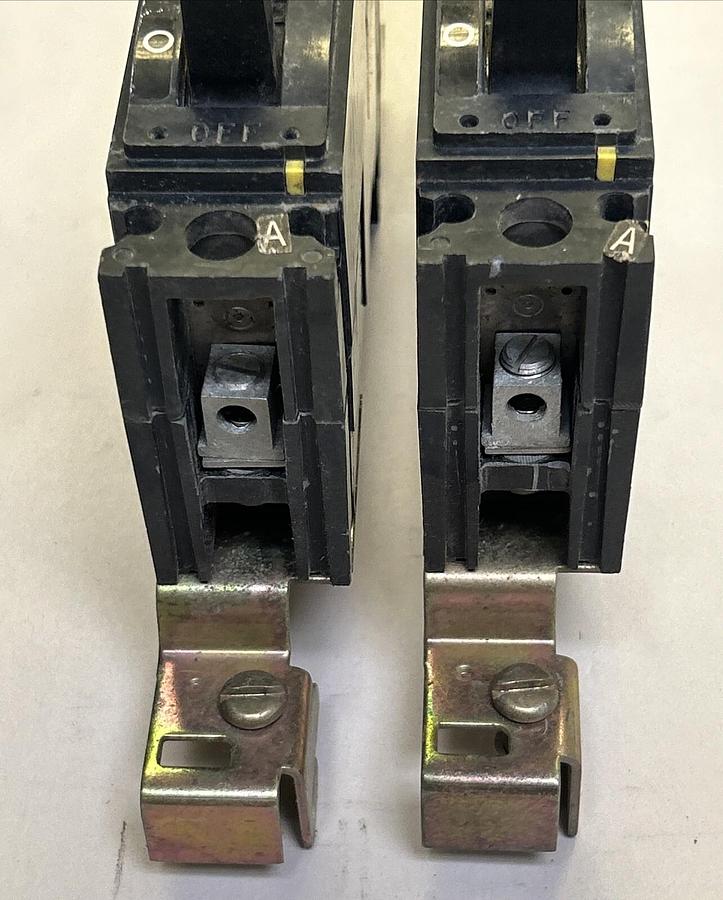 Used SQUARE D,FH16020A,I-LINE CIRCUIT BREAKER 20A 277V 1P LOT OF 2