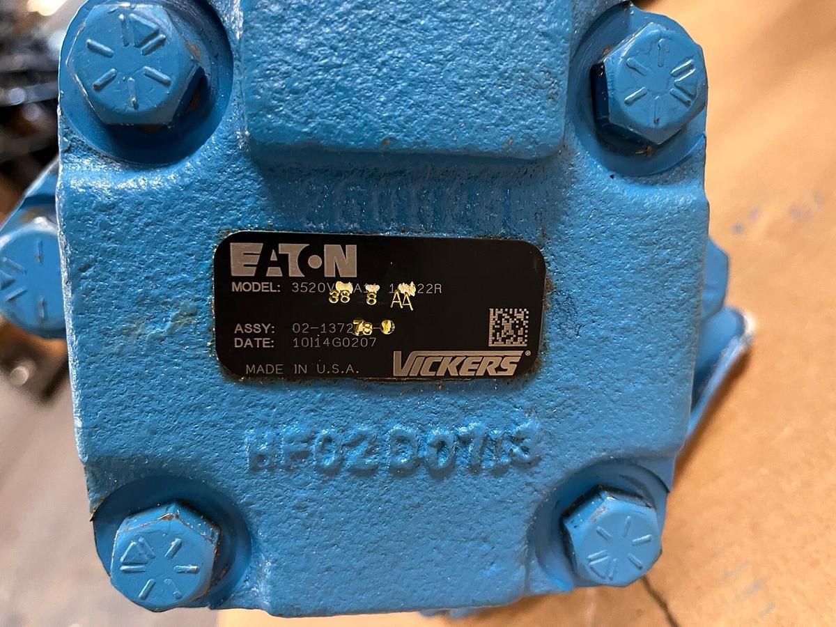 Used EATON VICKERS,3520V38A8-1AA22R,HYDRAULIC VANE PUMP