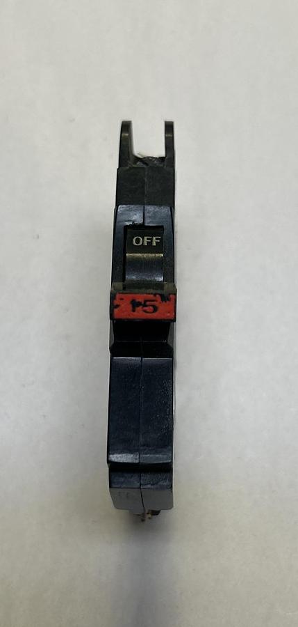 Used FEDERAL PACIFIC,NC115,CIRCUIT BREAKER 15A 120/240V 1P