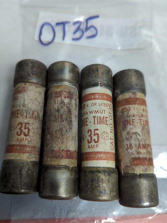 Used FERRAZ SHAWMUT,OT-35,ONE-TIME FUSE 35 AMP LOT OF 4 PRE-OWNED