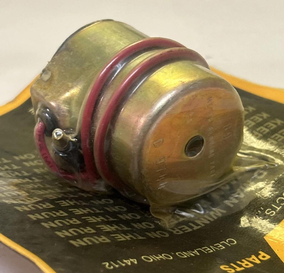 MEYER,15382,COIL 9V 3-WAY RED WIRE NOS