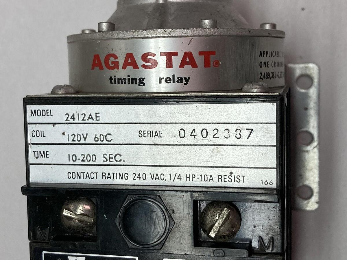 Used Agastat,2412AE,Timing Relay 120V 60C 10-200 SEC