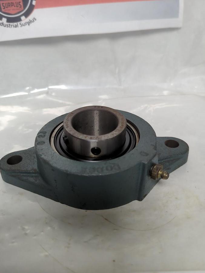 Used DODGE,124055,FLANGE MOUNT BEARING 2-BOLT BASE 1-1/2 INCH BORE PRE-OWNED