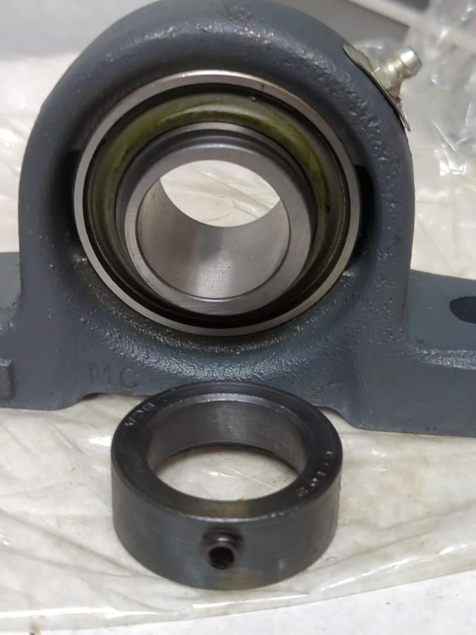 FEDERAL MOGUL,PWG-1-3/16-RSM,PILLOW BLOCK BEARING 1-3/16 INCH BORE NOS