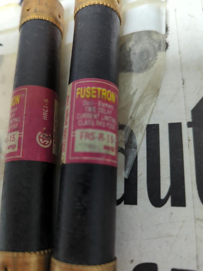 COOPER BUSSMANN,FRS-R15,FUSETRON 15 AMP FUSES LOT OF 2 NOS