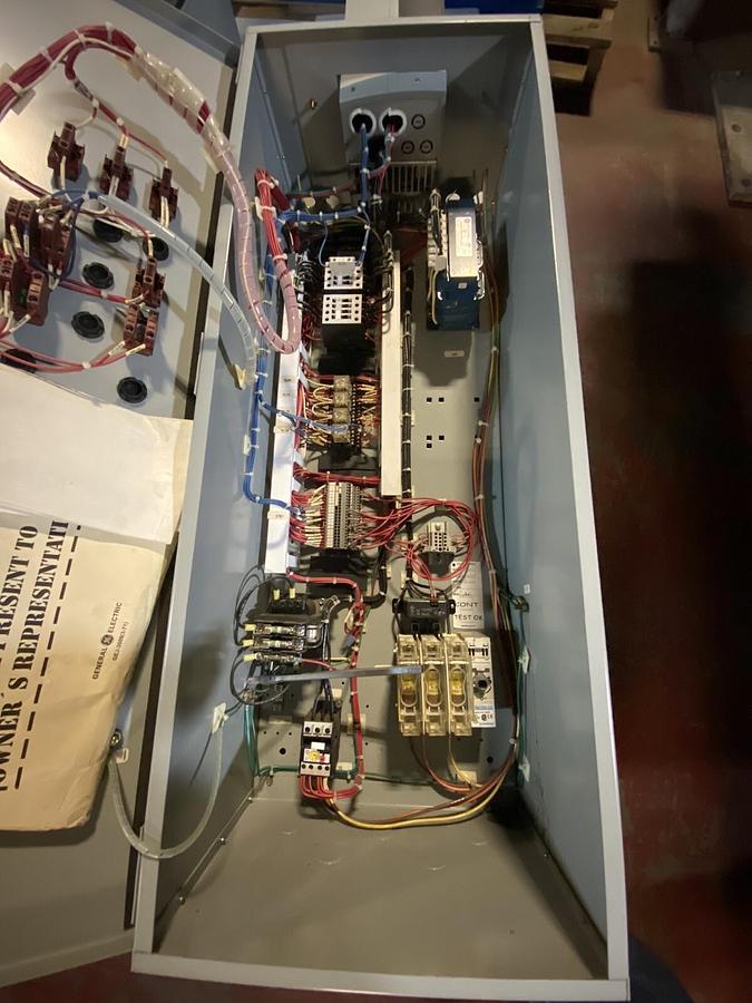 Used GE,6XFPH20151CDXXX,AF-600FP ENCLOSED DRIVE PANEL 15HP 460V 21A 3PH