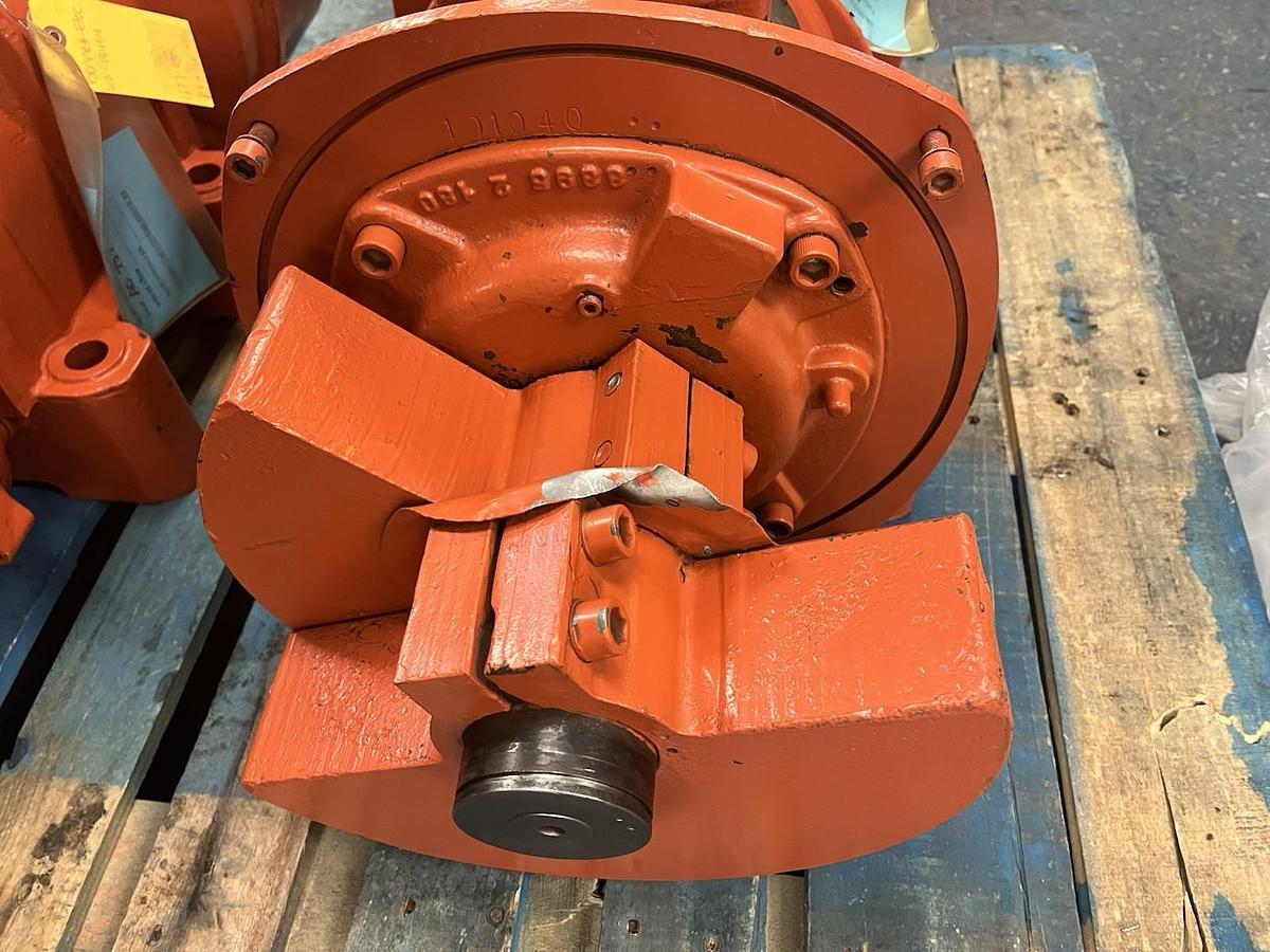 Used MILLER,CD9-14400,ELECTRIC VIBRATOR 5.8HP 900RPM 230/460V 3PH