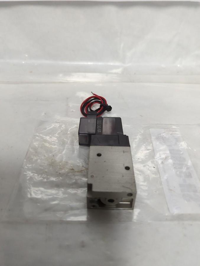 Used SMC,HVZ412-6MZ-01T,SOLENOID OPERATED AIR VALVE 12VDC PRE-OWNED