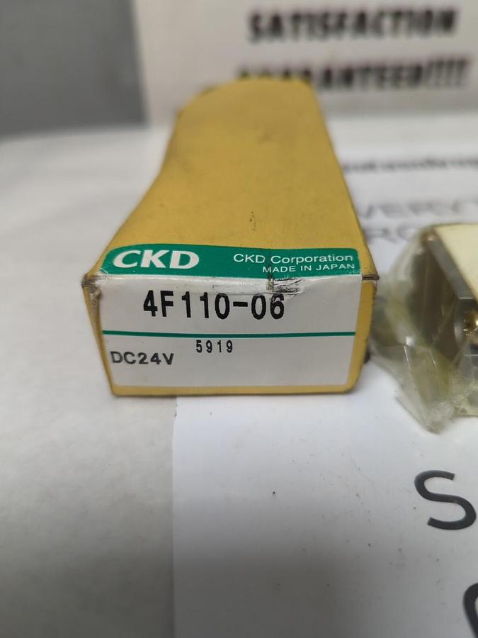 CKD,4F110-06,SOLENOID VALVE 24 V DC NOS