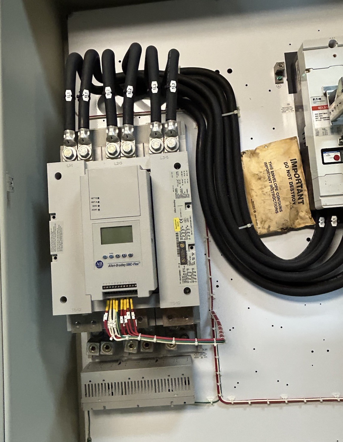 ALLEN BRADLEY,153H-F480FBD-59,SMC-FLEX SOLID-STATE CONTROLLER W/ CIRCUIT BREAK