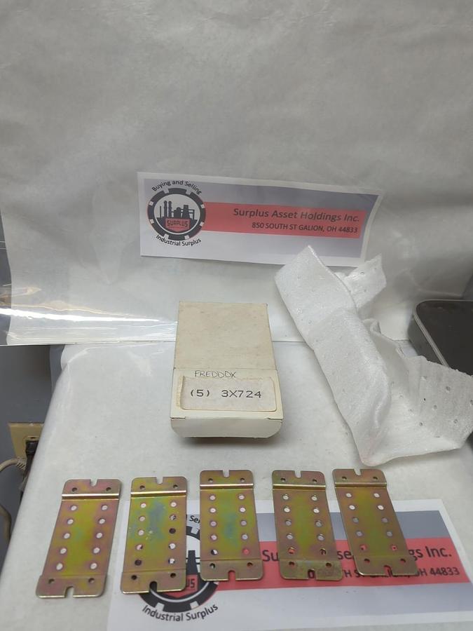 FREDDOX,(5) 3X724,PRESSURE SWITCH BRACKET PACK OF 5 NOS