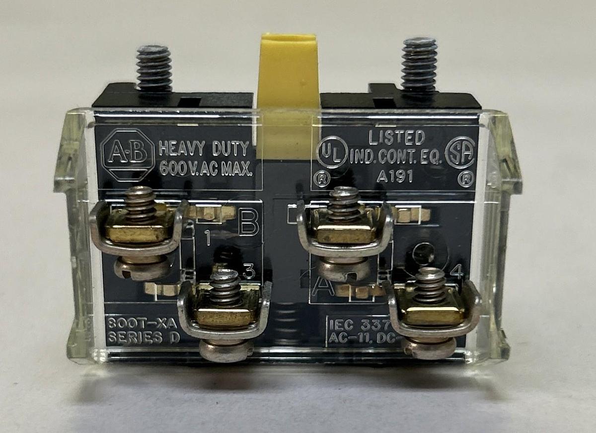 ALLEN BRADLEY,800T-XA,SHALLOW CONTACT BLOCK NOS