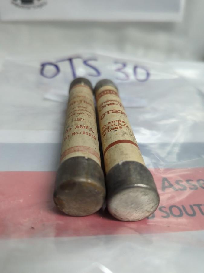 Used GOULD SHAWMUT,OTS 30,ONE-TIME 30 AMP FUSE LOT OF 2 PRE-OWNED