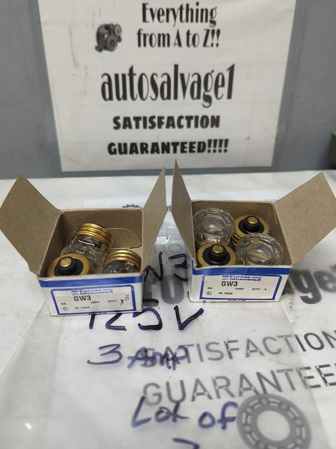 FERRAZ SHAWMUT,GW3,PLUG FUSES 3 AMP 125V LOT OF 7 NOS