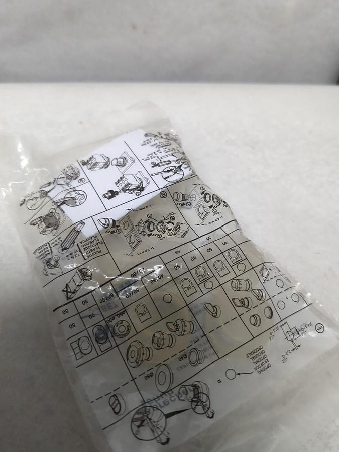 SPRECHER+SCHUH,D7-ABE7,SERIES A SILICONE PUSHBUTTON PROTECTIVE BOOT PACK OF 10