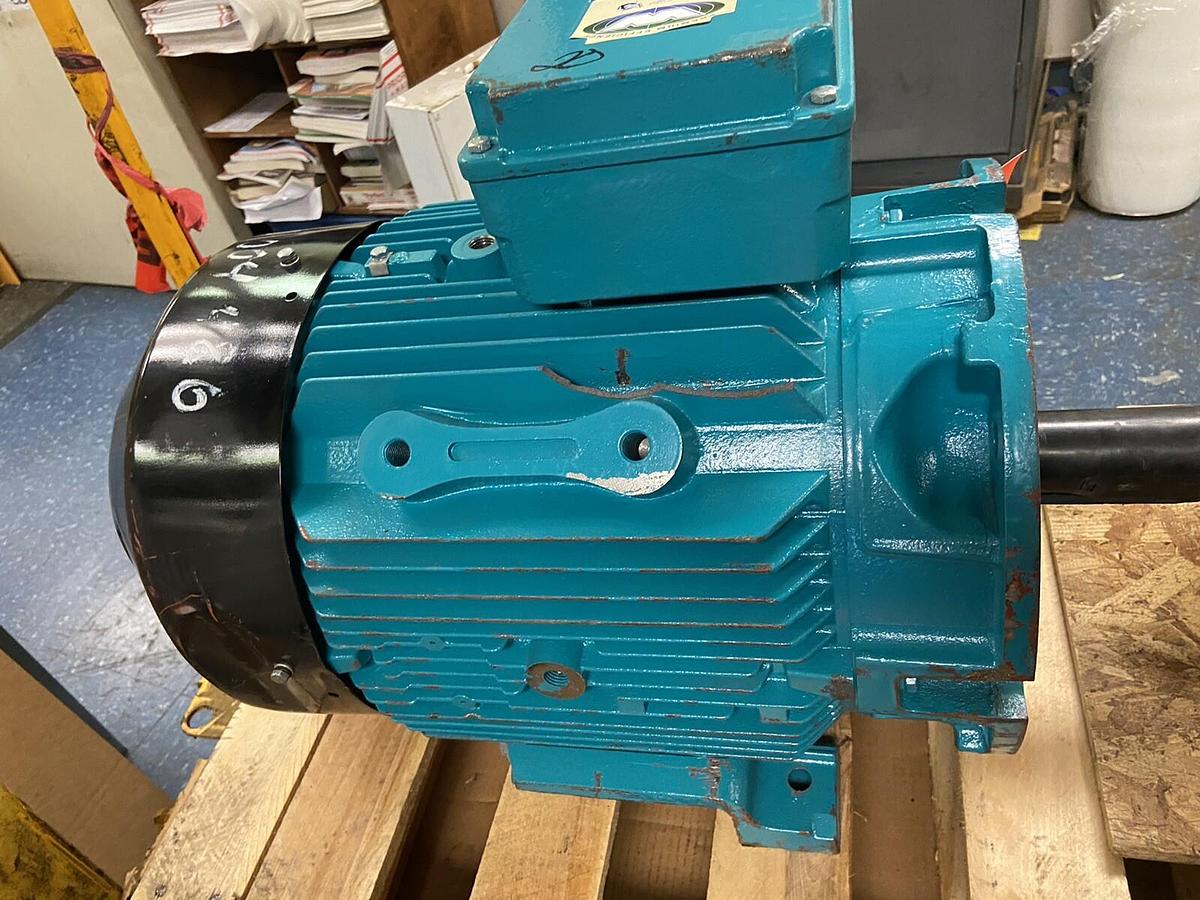 Brook Crompton,WP-DF180LR-D6,20 Hp Motor 1175RPM 230/460V Frame 180L