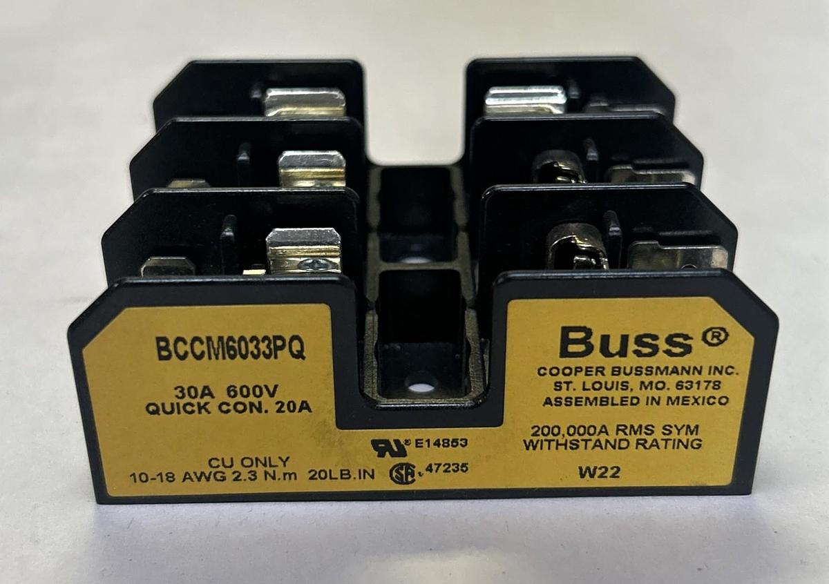 COOPER BUSSMANN,BCCM6033PQ,FUSE BLOCK HOLDER 30 AMP 600V 3 POLE LOT OF 2 NOS