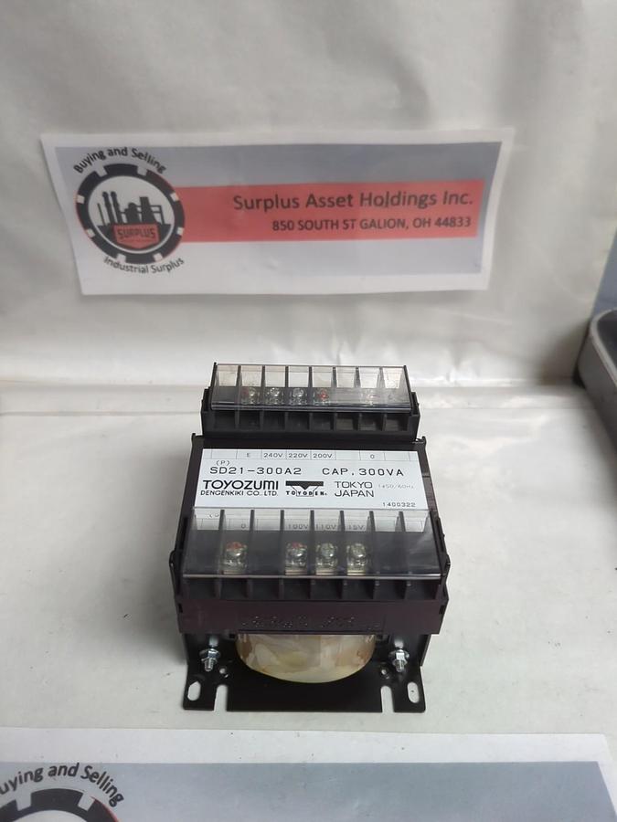 Used TOYOZUMI,SD21-300AZ,TRANSFORMER CAP 300VA PRE-OWNED