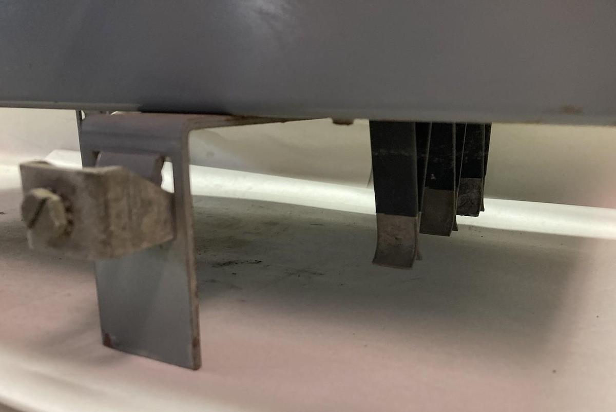 Used Westinghouse,456D-905-G06,Tap De-Ion Switch Busway Plug 30A 277/480Vac 60 Cycles