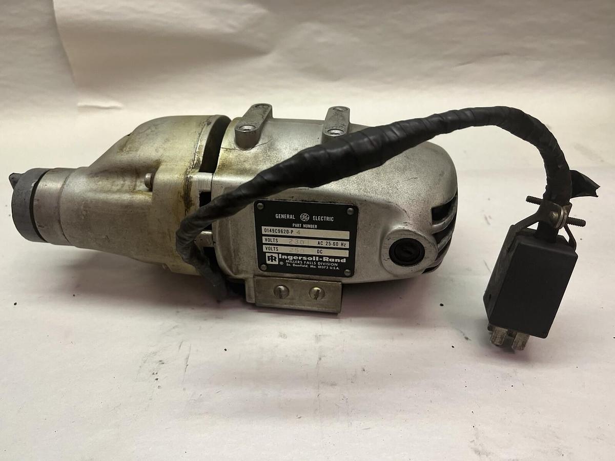 Used INGERSOLL RAND GE,0149C9620-P4,LIFTING MOTOR 230VAC 250VDC
