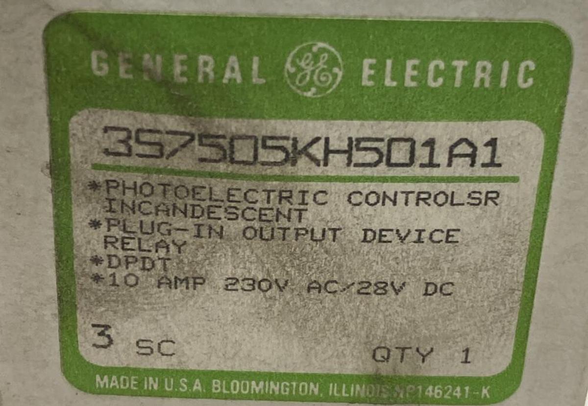 General Electric,357505KH501A1,Output Relay 10AMP 230V NOS