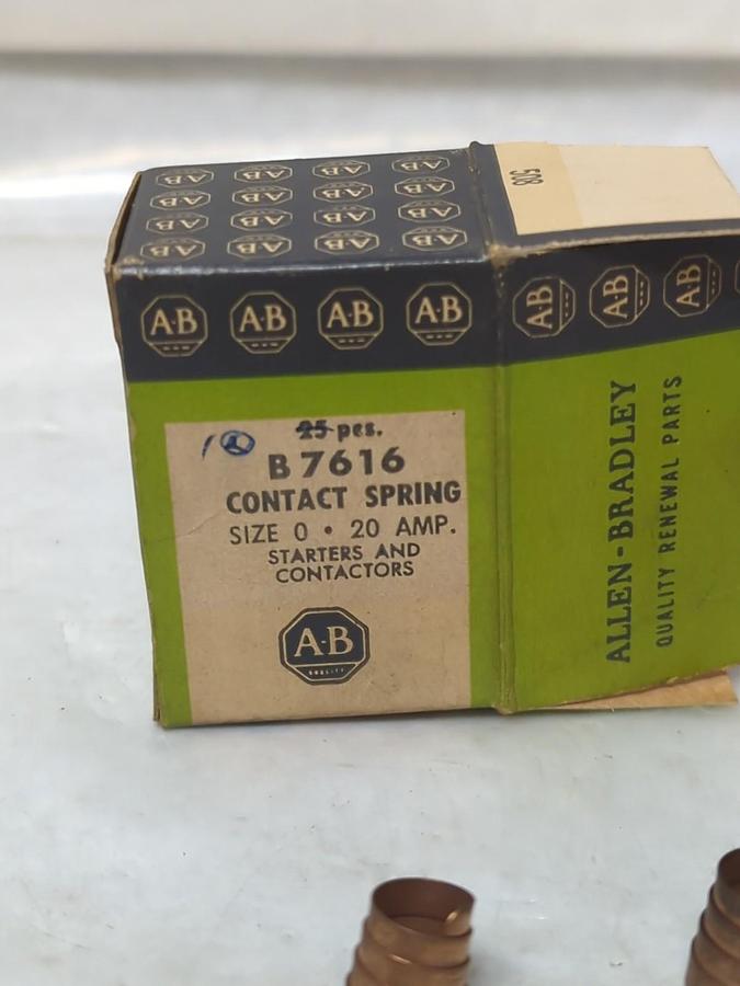 ALLEN BRADLEY,B7616,CONTACT SPRING FOR SIZE 0 20 AMP LOT OF 10 NOS