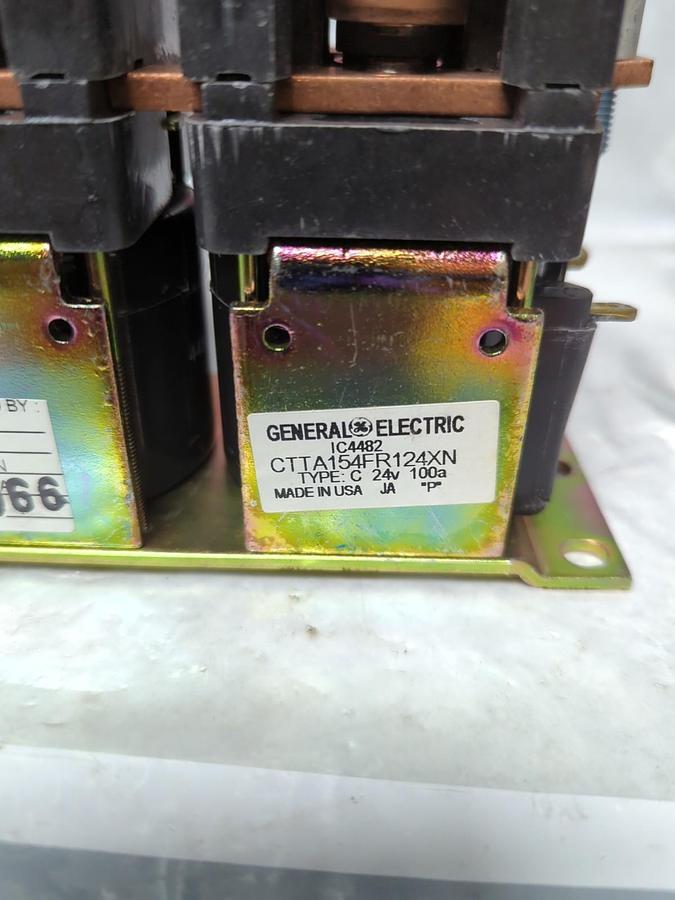 GE,CTTA154FR124XN,TYPE C REVERSING CONTACTOR 2-POLE 24V 100A NOS