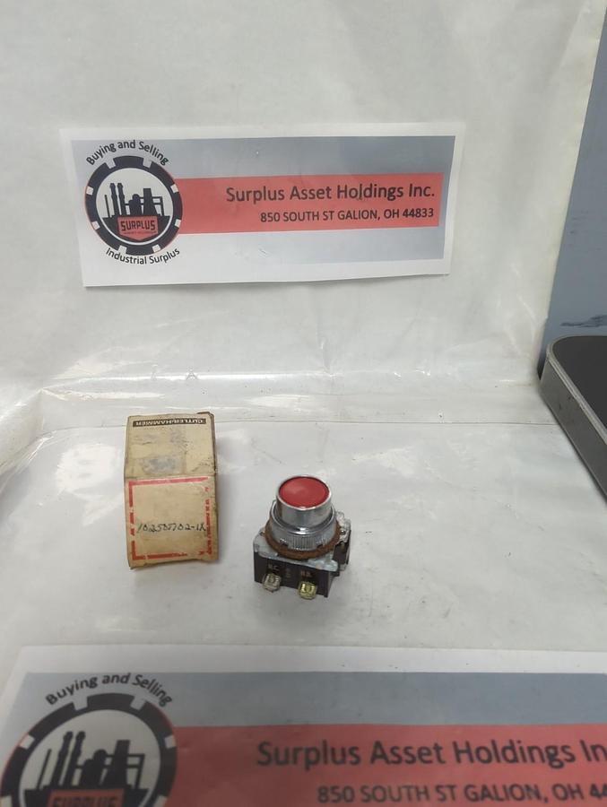 CUTLER HAMMER,10250T102-1X,BUTTON OPERATOR RED NOS