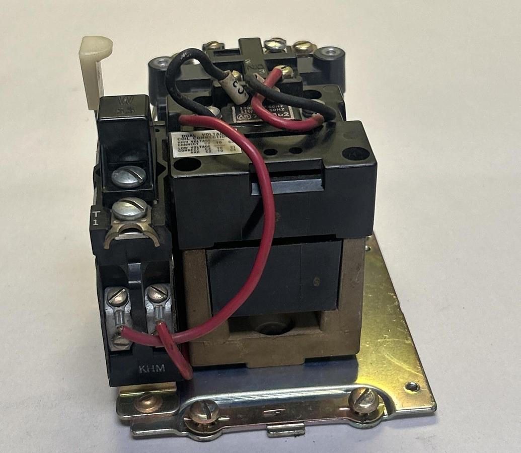 Used ALLEN BRADLEY,709-A0T,STARTER SIZE 0