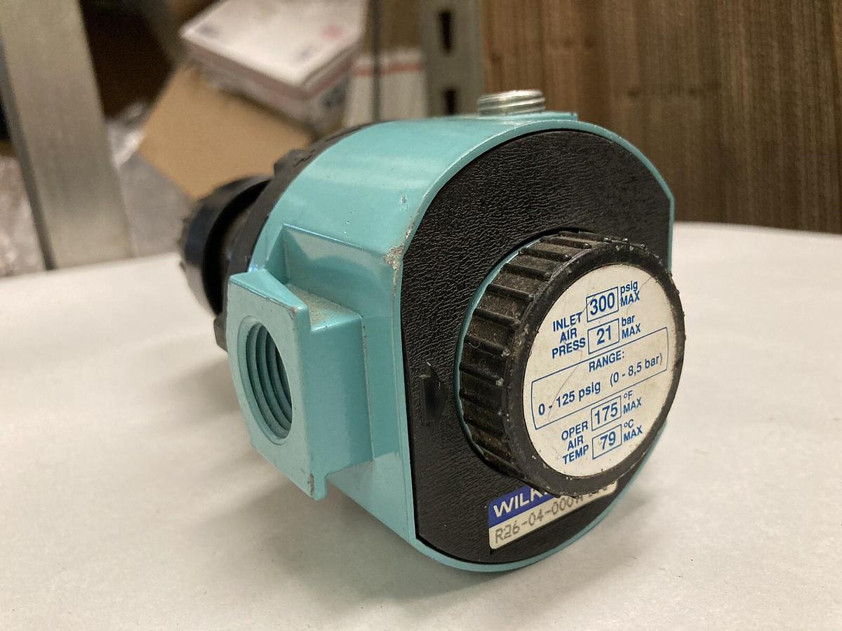 Used Wilkerson,R26-04-000A D93,Pneumatic Pressure Regulator