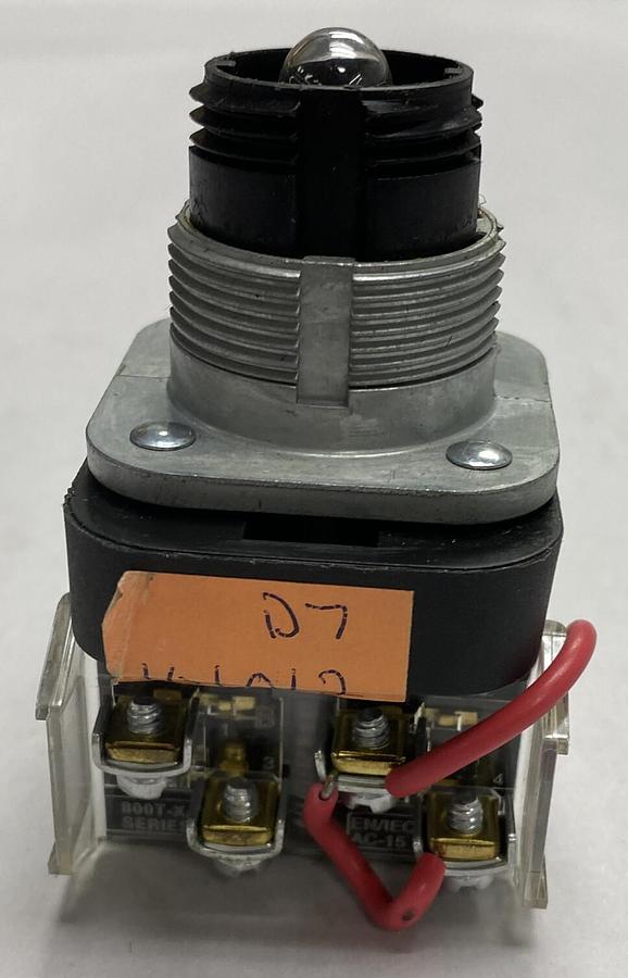 Used Allen-Bradley,800T-QT10R,Pilot Light Pushbutton