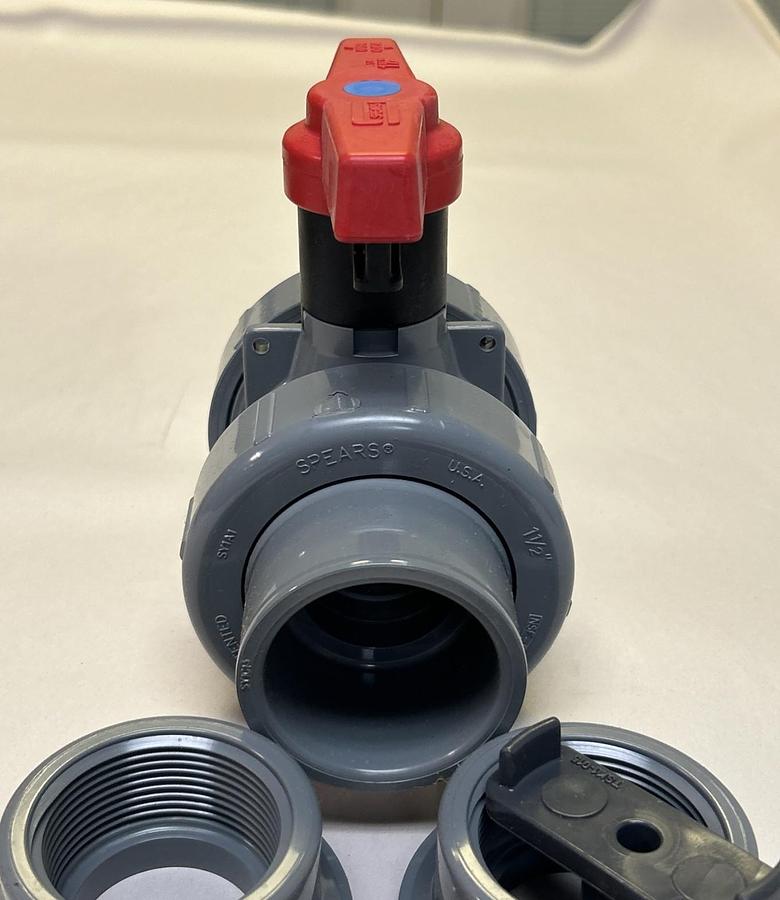 SPEARS,1839-015C,INDUSTRIAL BALL VALVE 1-1/2INCH NOS