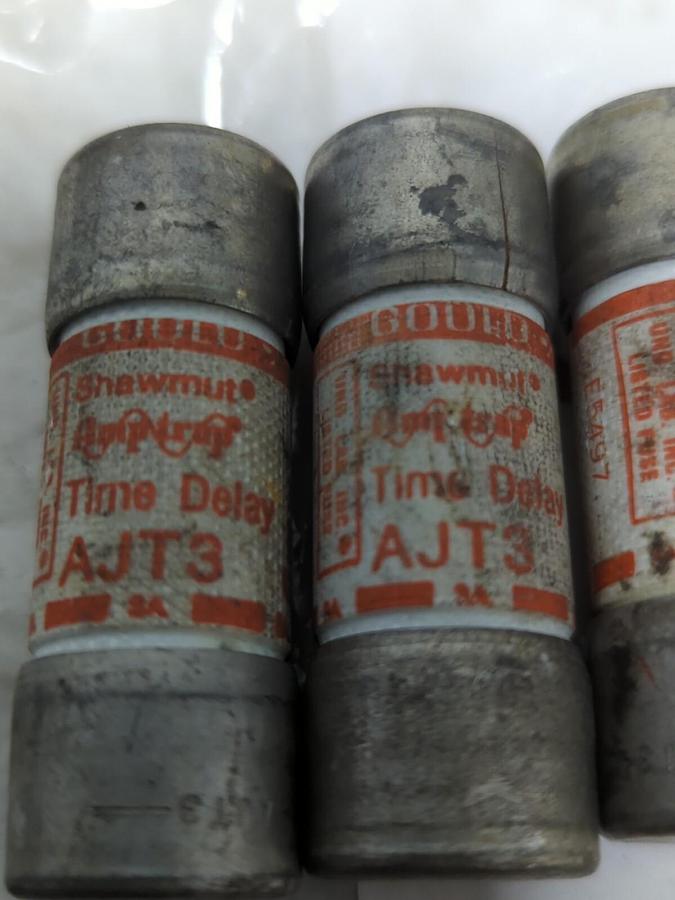 GOULD SHAWMUT,AJT3,AMP-TRAP 3 AMP FUSE LOT OF 5 NOS