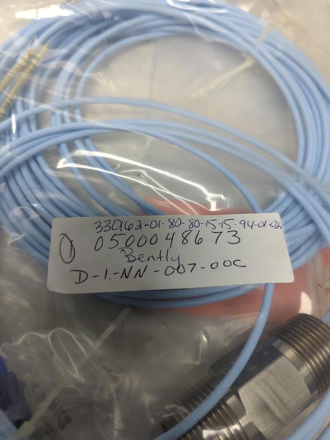 BENTLY NEVADA,330162-01-80-80-15-15-94-01-02,SENSOR NOS