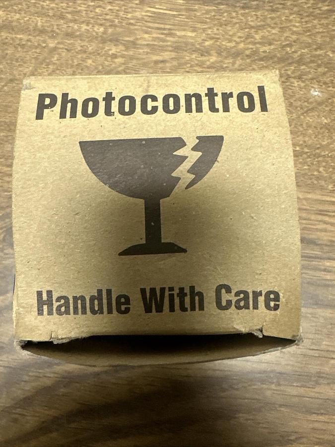 Used Lumatrol,ECOV-AP-TD,Precision Outdoor Lighting Control Sensor