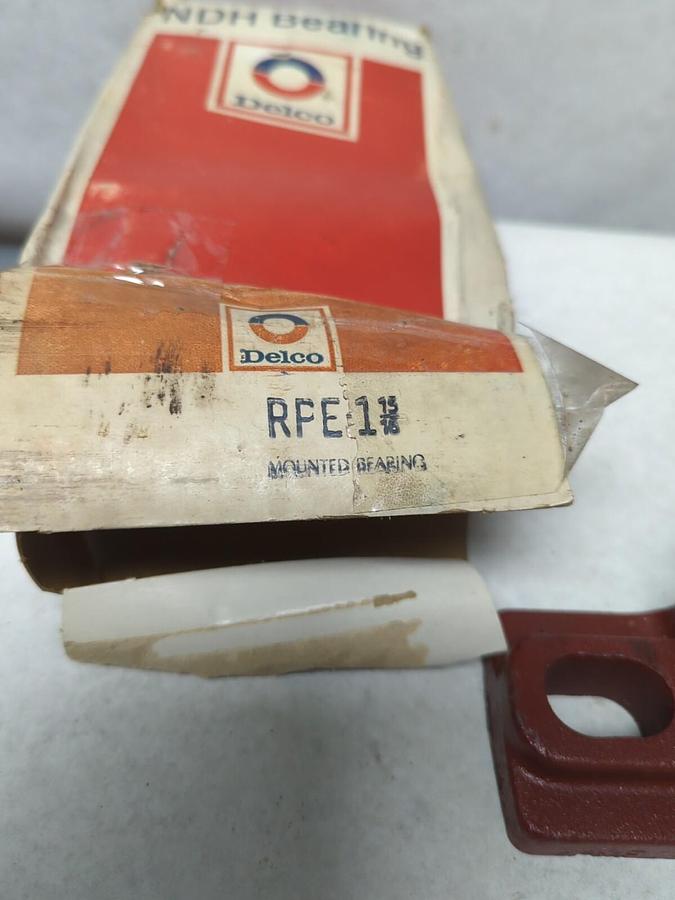 NDH DELCO,RPE 1-15/16,PILLOW BLOCK BEARING 1-15/16 INCH BORE NOS